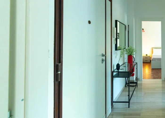 Casa Irnerio Vicino La Metro Ferienhaus Rom